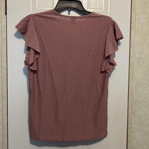 Dusty pink 💕 butterfly sleeve tee - Size M NWOT - Picture 3 of 4